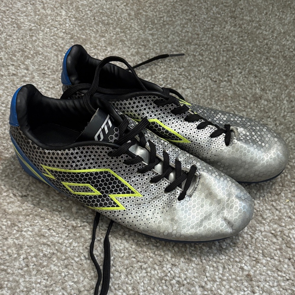 Kids Silver and Black Soccer cleats